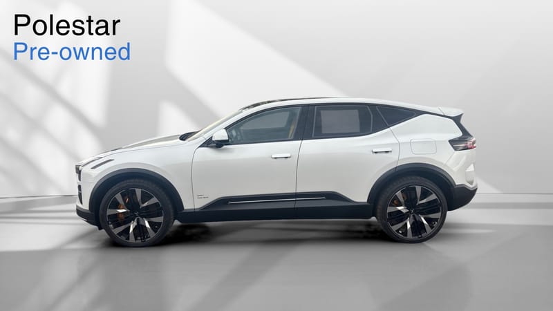 2025 Polestar 3 — Snow