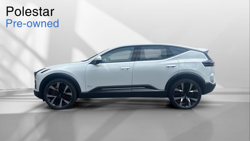 2025 Polestar 3 — Snow