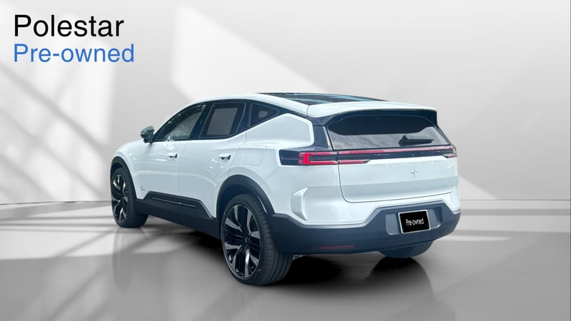 2025 Polestar 3 — Snow