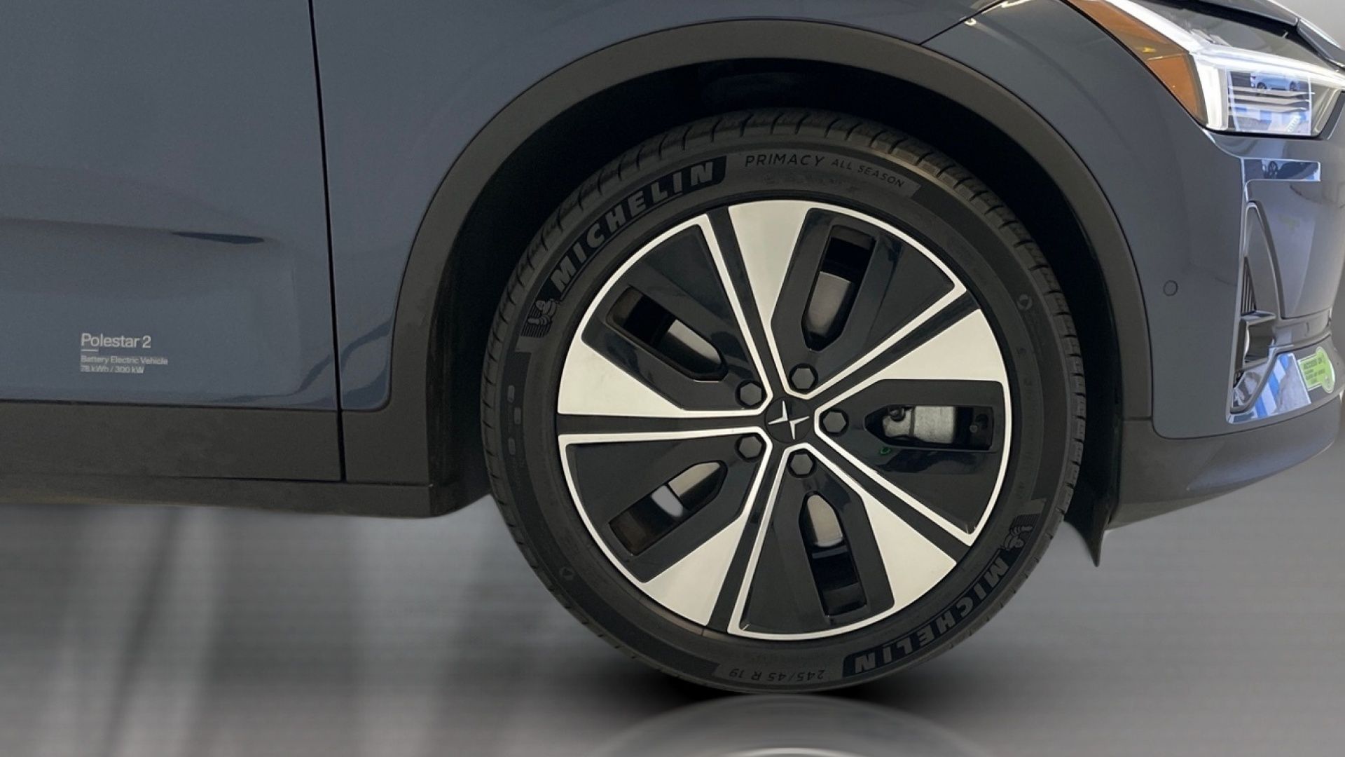 2023 Polestar 2 Plus - Photo 24