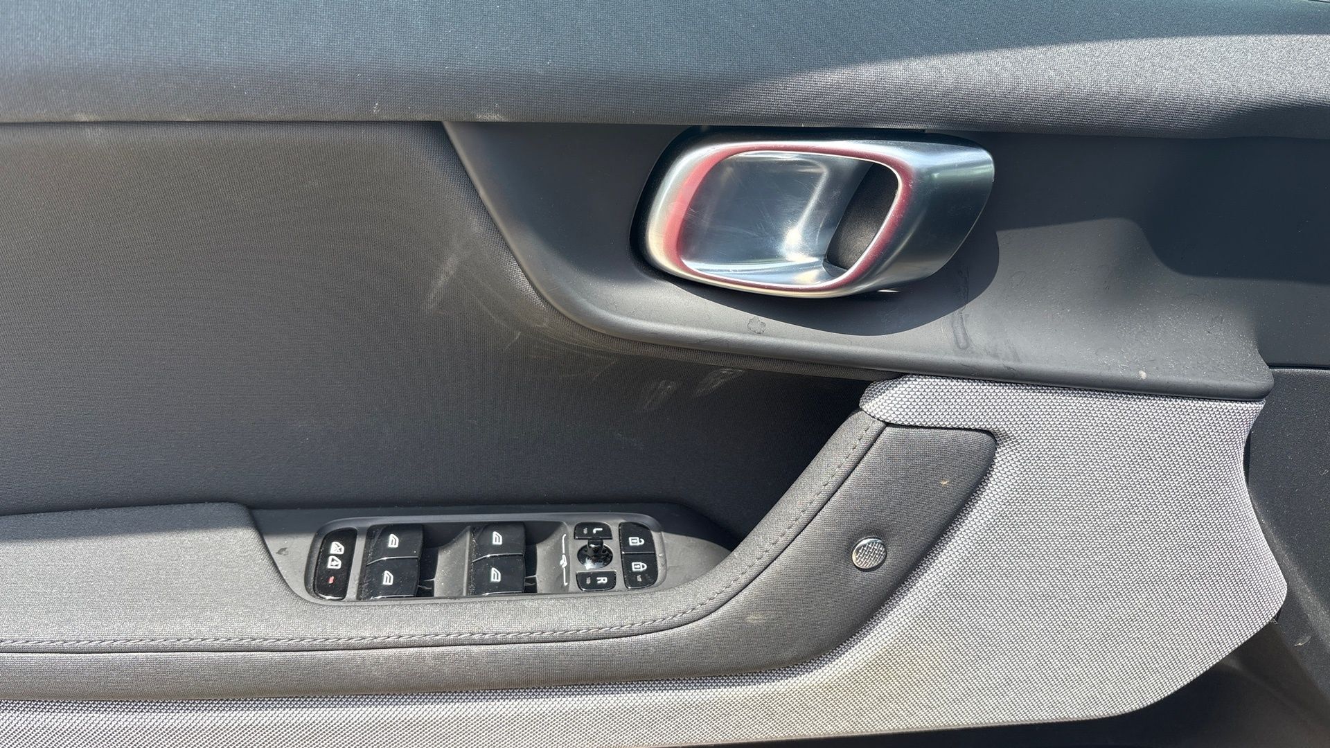 2023 Polestar 2 Plus - Photo 29