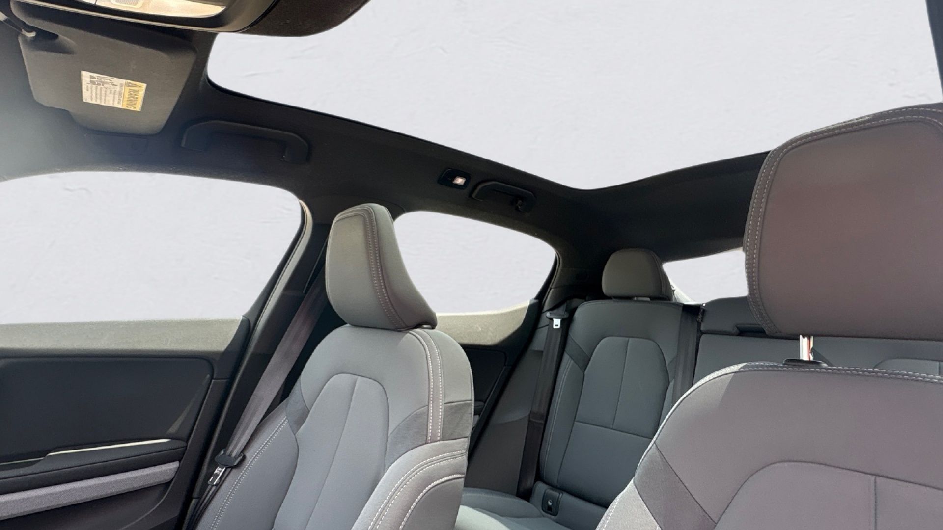 2023 Polestar 2 Plus - Photo 30