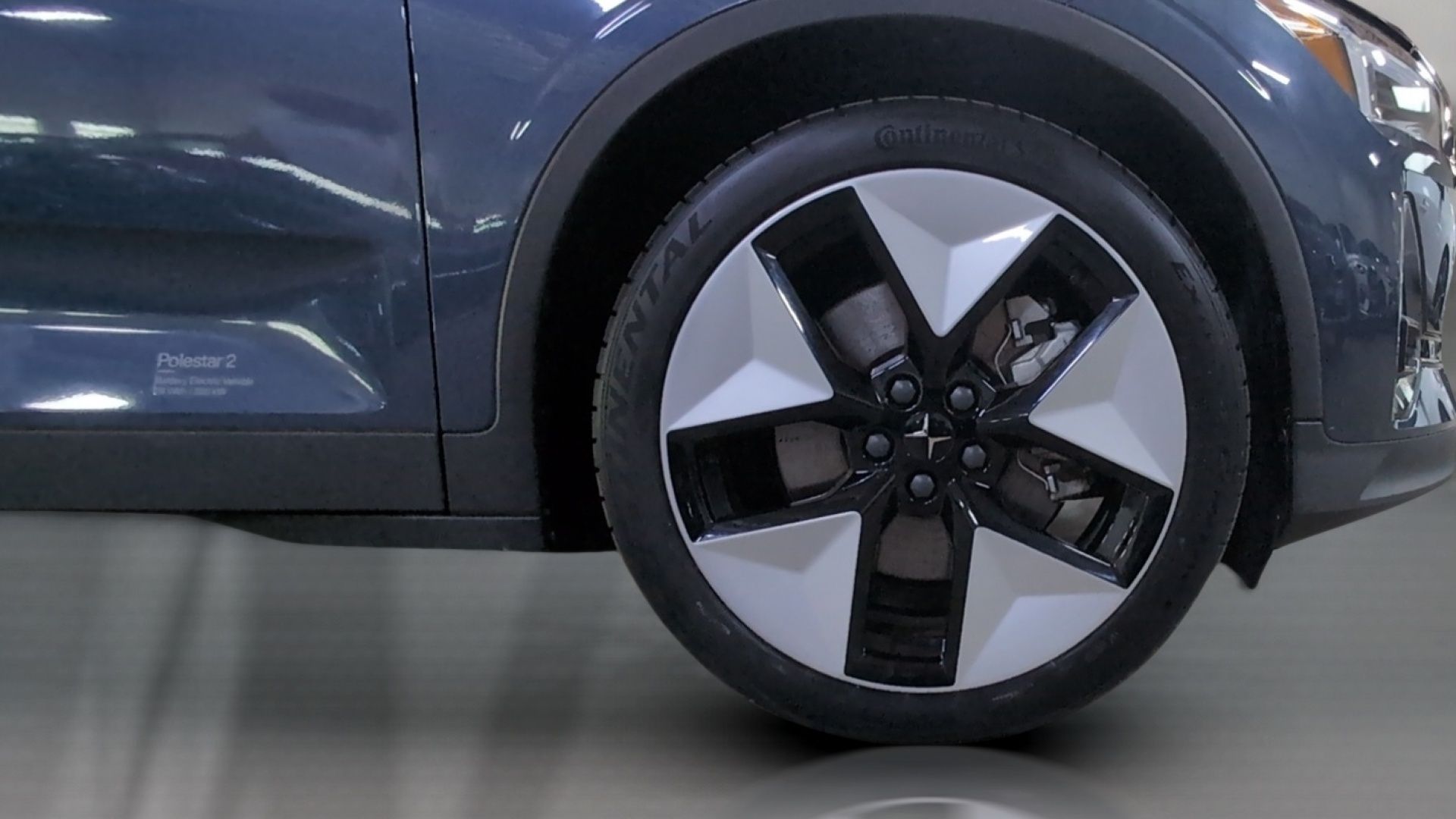 2023 Polestar 2 Plus - Photo 24