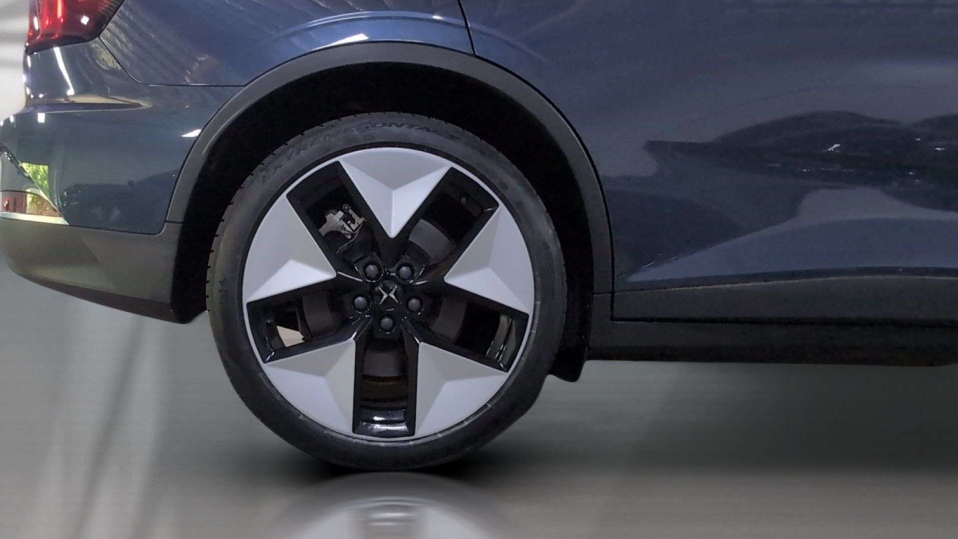 2023 Polestar 2 Plus - Photo 25