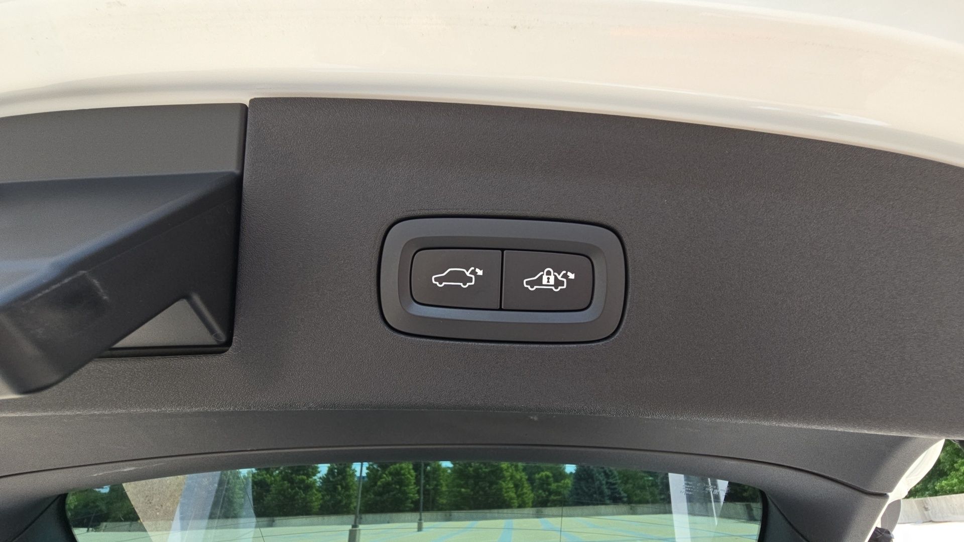 2023 Polestar 2 Performance - Photo 32