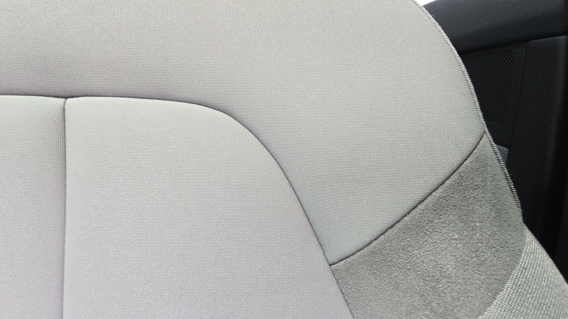 2023 Polestar 2 Performance - Photo 20