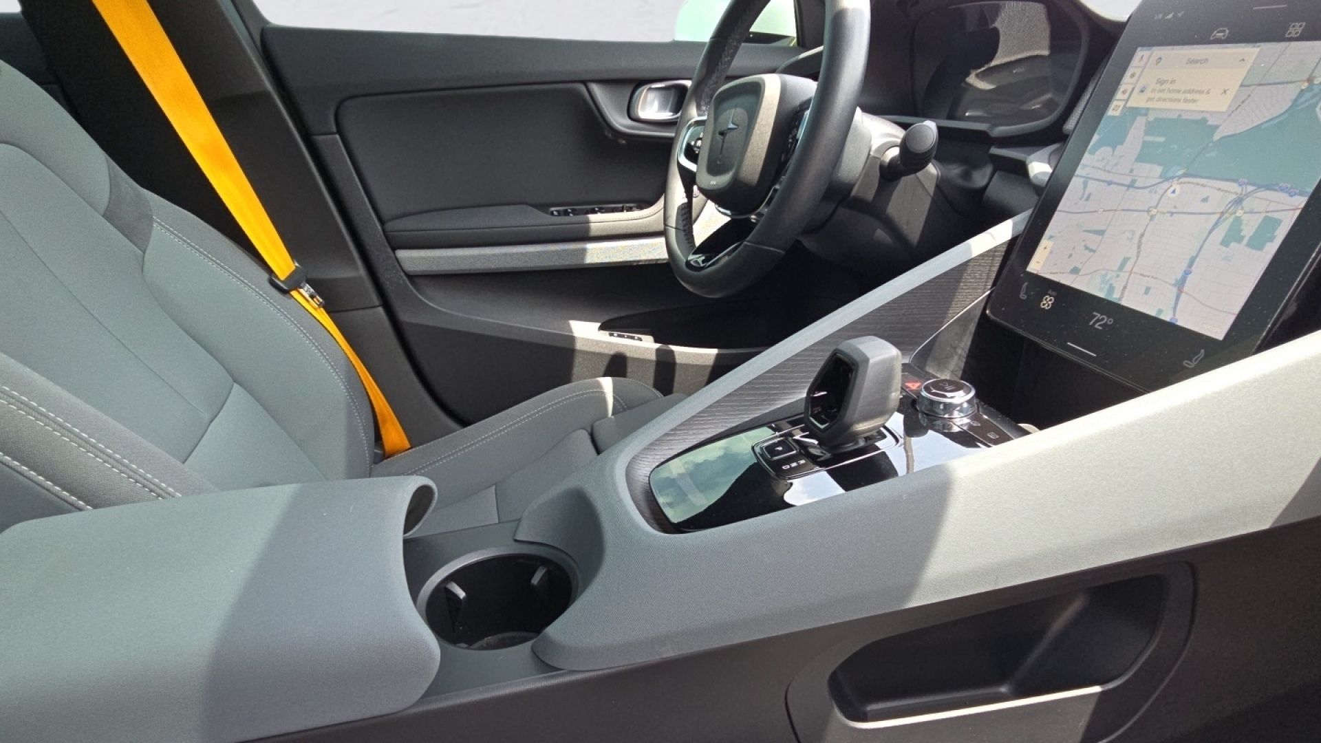 2023 Polestar 2 Performance - Photo 25