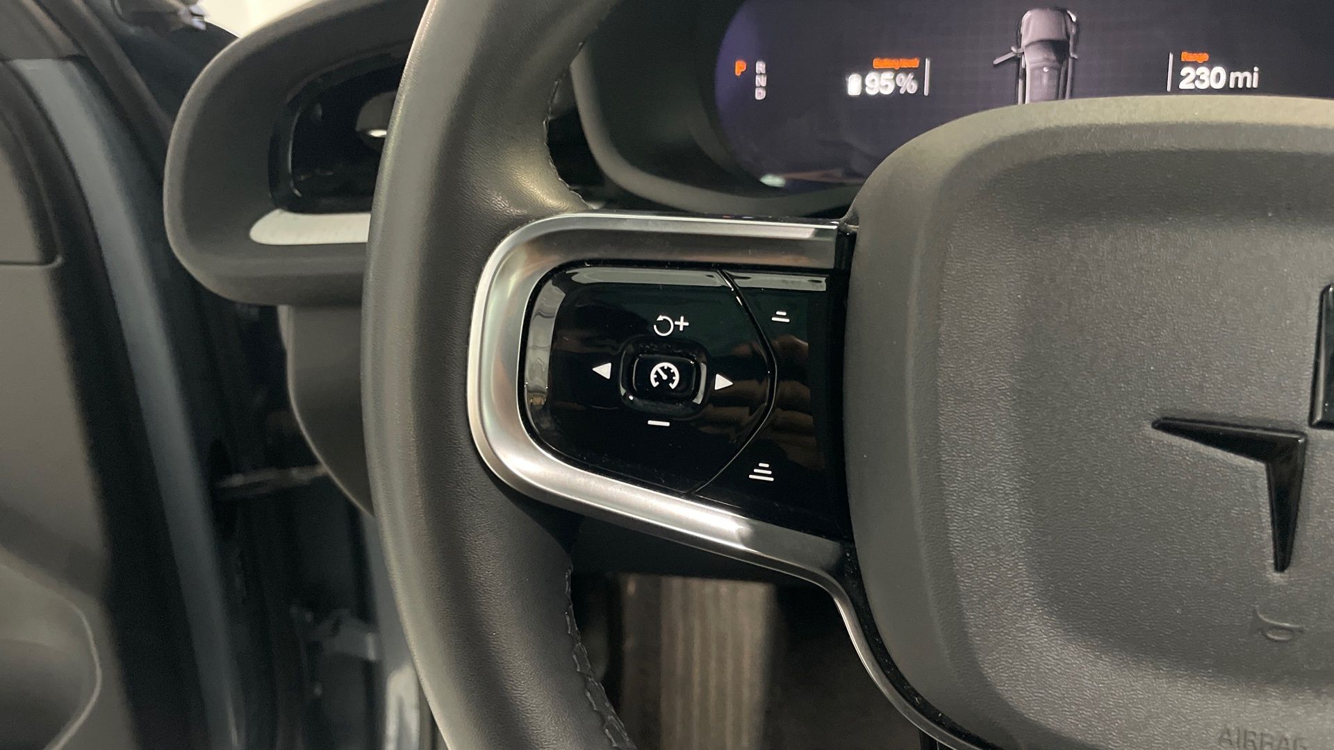 2023 Polestar 2 Performance - Photo 10
