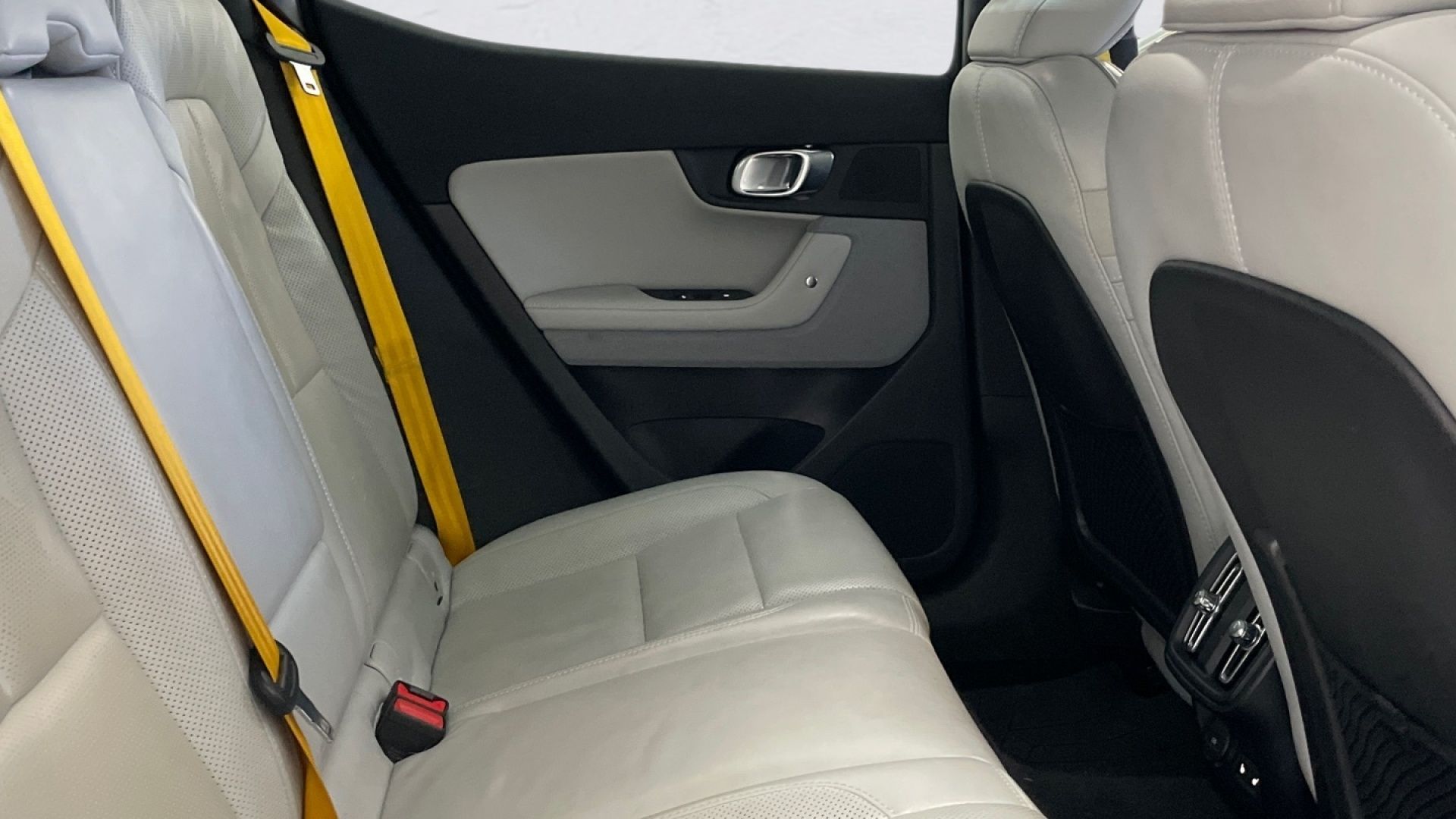 2023 Polestar 2 Performance - Photo 22