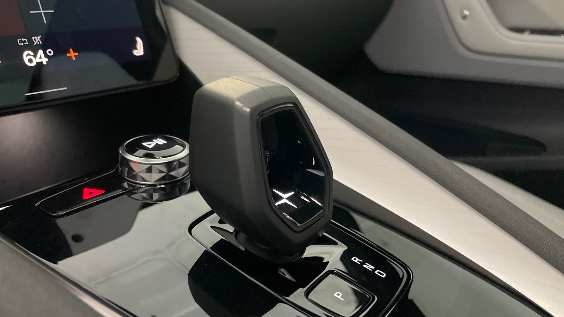 2023 Polestar 2 Performance - Photo 12