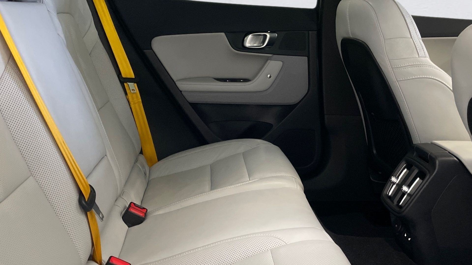 2023 Polestar 2 Performance - Photo 21