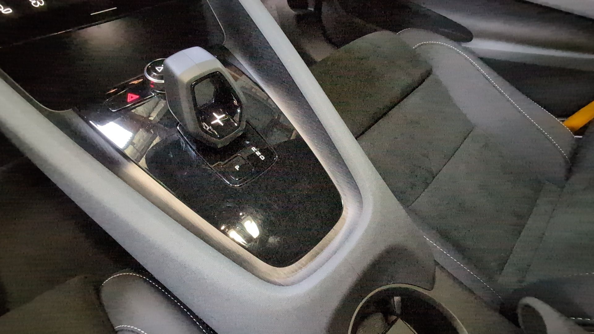 2023 Polestar 2 Performance - Photo 13