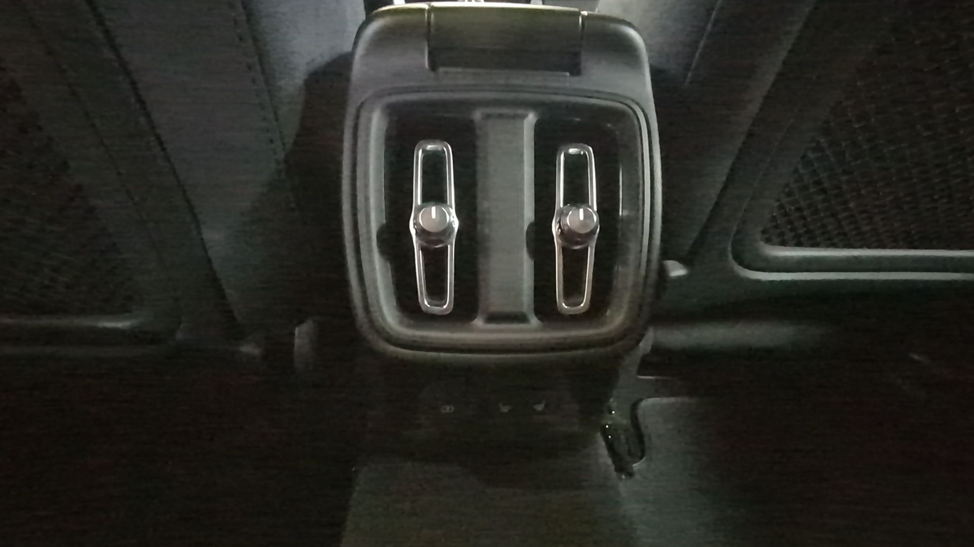 2023 Polestar 2 Performance - Photo 19