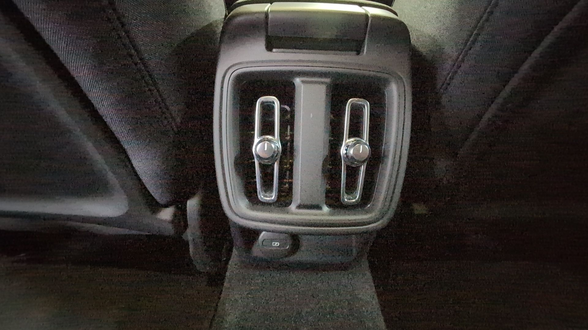 2024 Polestar 2 Plus - Photo 19