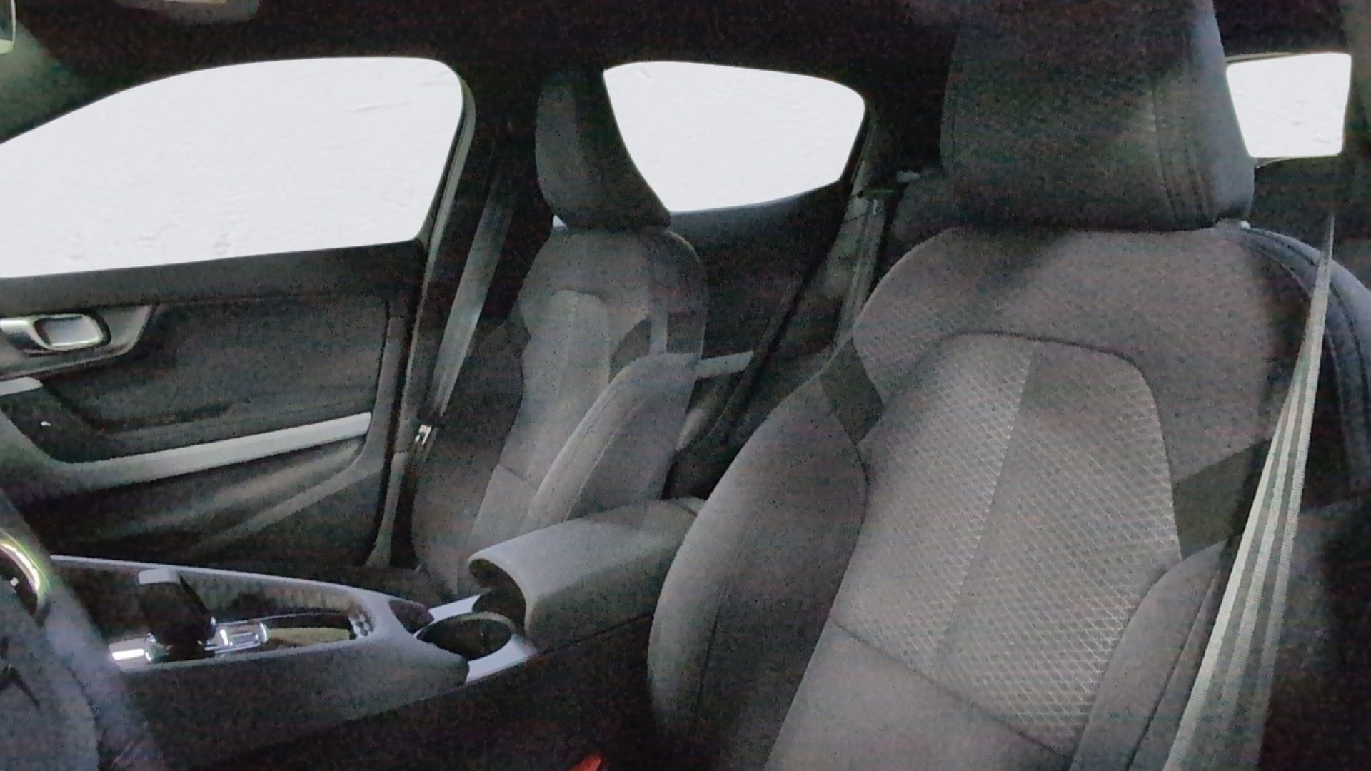 2024 Polestar 2 Plus - Photo 17