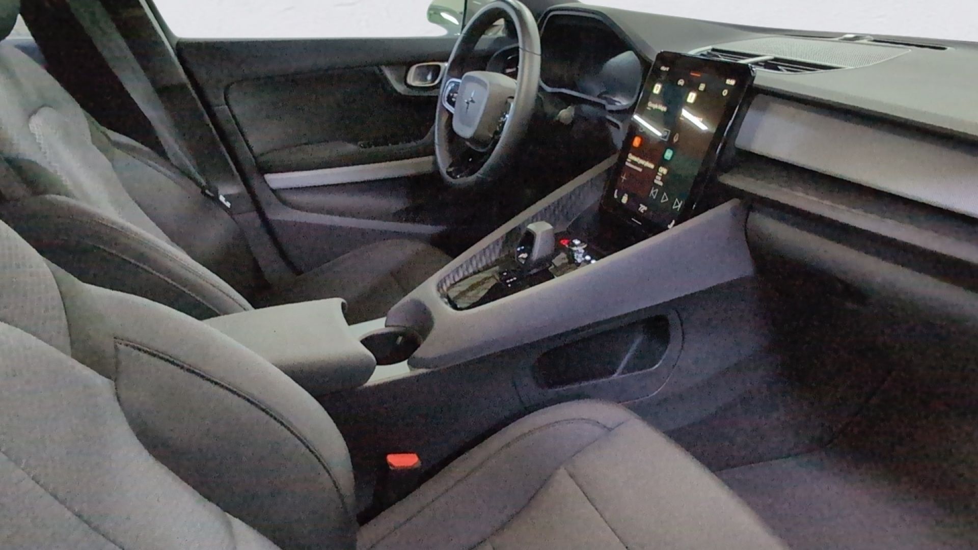 2024 Polestar 2 Plus - Photo 22