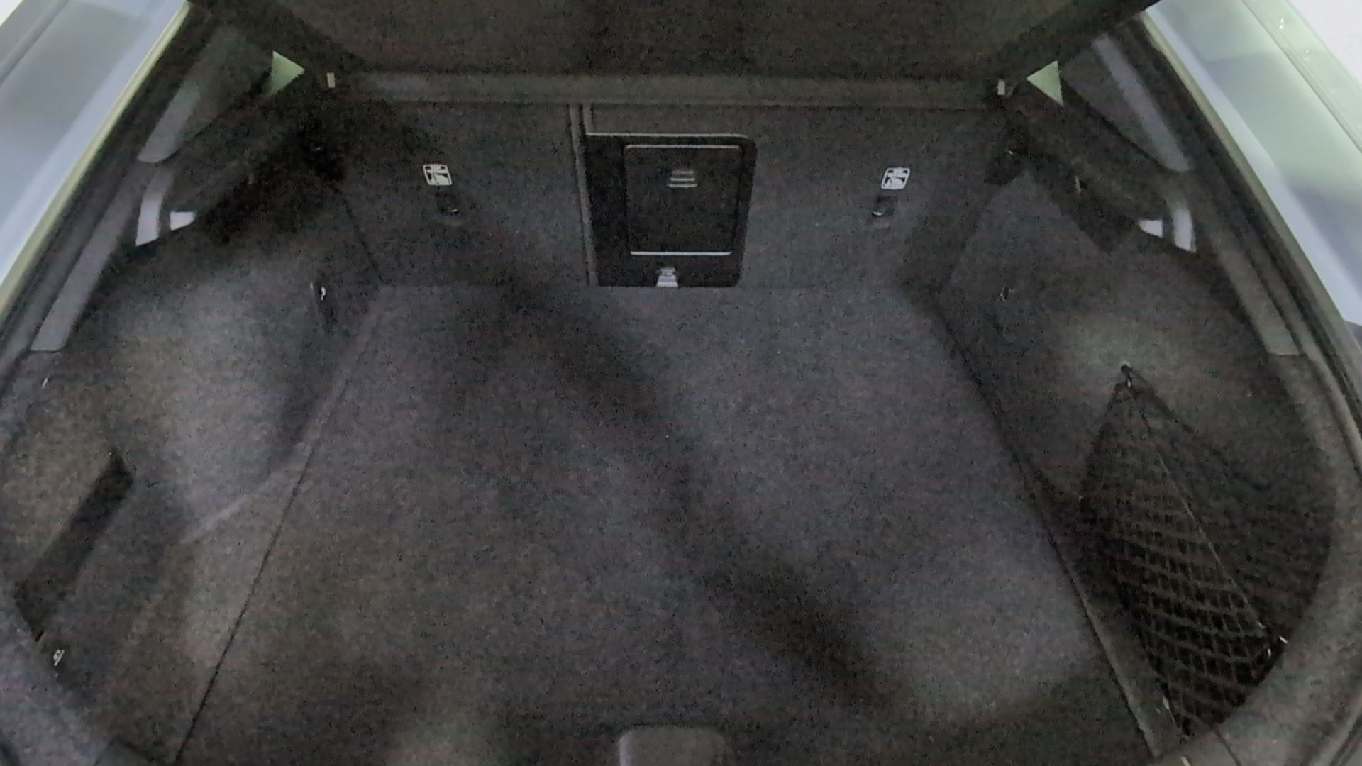 2024 Polestar 2 Plus - Photo 25