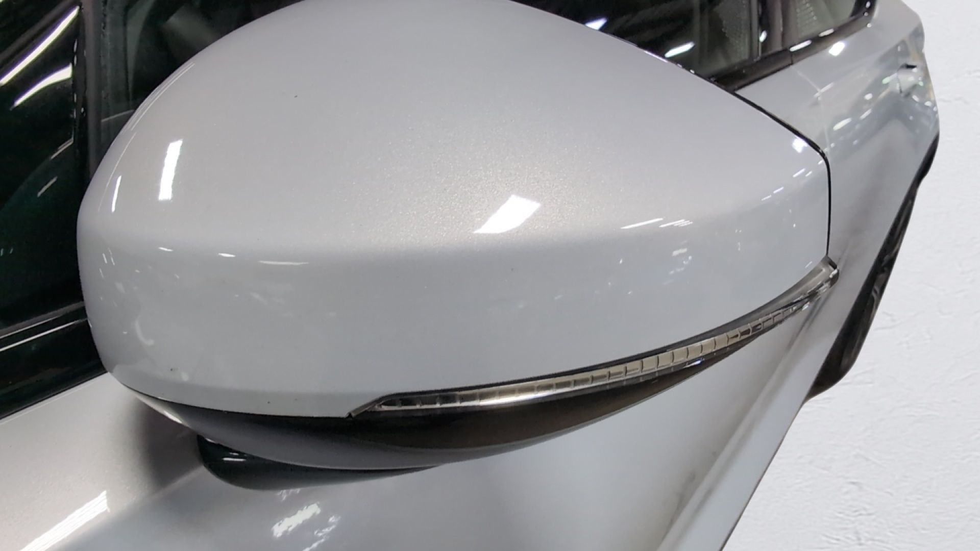 2024 Polestar 2 Plus - Photo 26