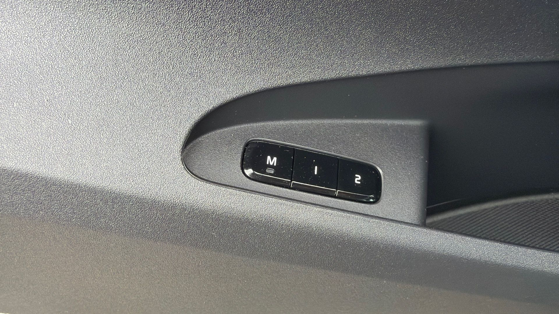 2024 Polestar 2 - Photo 37