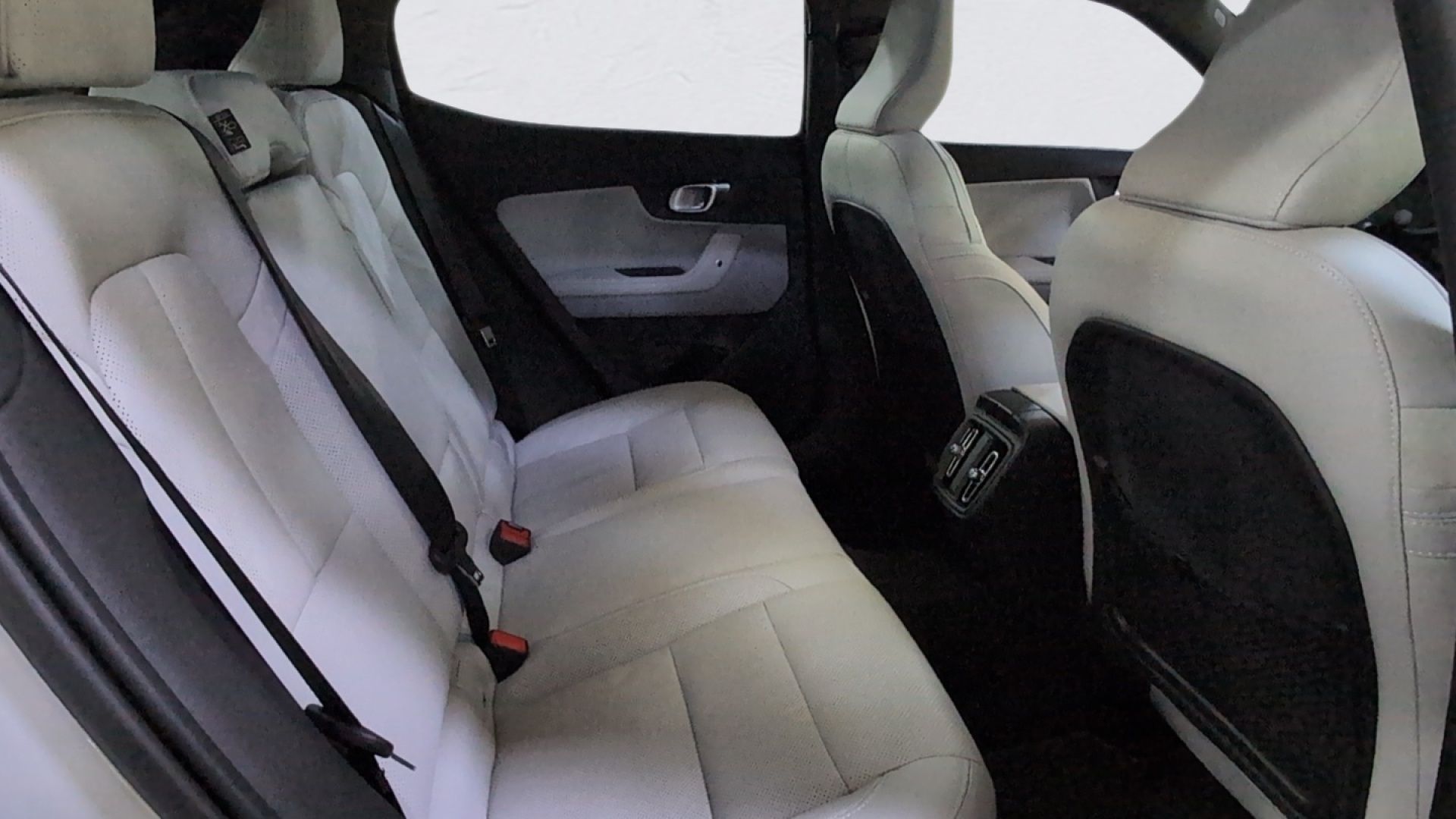 2024 Polestar 2 Plus - Photo 22