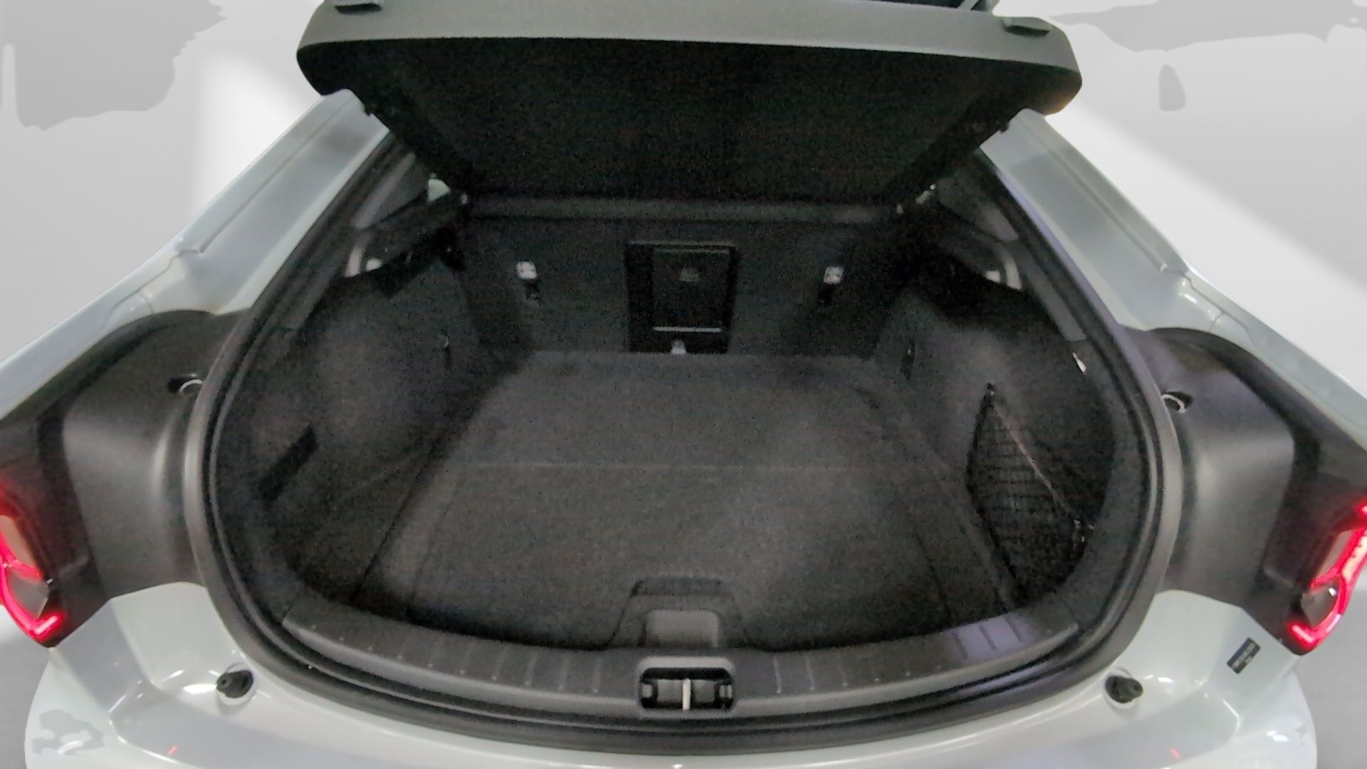 2024 Polestar 2 Plus - Photo 27
